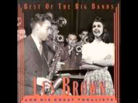 LES BROWN, DORIS DAY   LONG AGO AND FAR AWAY  1944.wmv