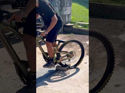 How to destroy a bike: #broken #fail #expensive #bike #mtb