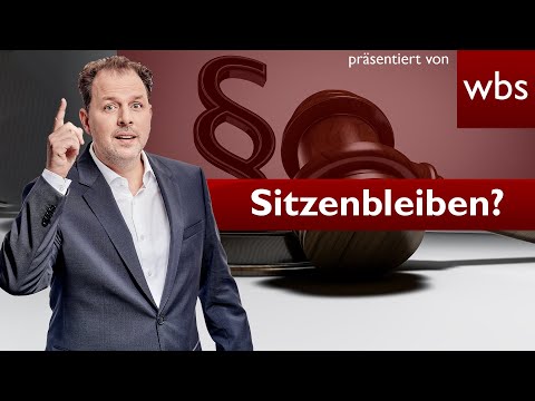 Sitzenbleiben vor dem Richter: Droht Strafe? | Rechtsanwalt Christian Solmecke