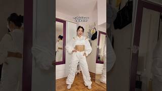 Download lagu tell ur girlfriend dc: me 🎀 #tellurgirlfriend #dance #tiktokdance #dancetrends #laybankz #dancer mp3