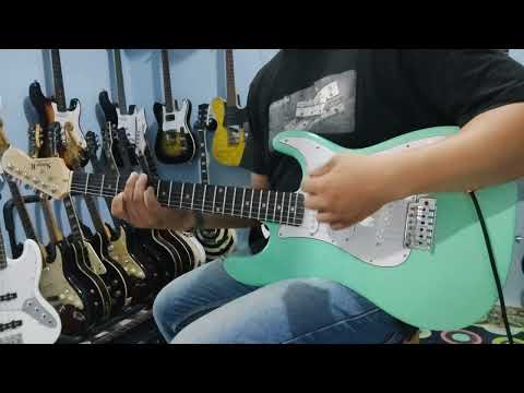 Full Review...!!! StingeR SST10 Stratocaster model Original Made in China