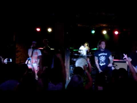 Myka, Relocate - Doublespeak (The Young Souls Tour, ATL)
