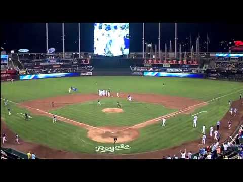 2012/08/02 Escobar's walk-off single