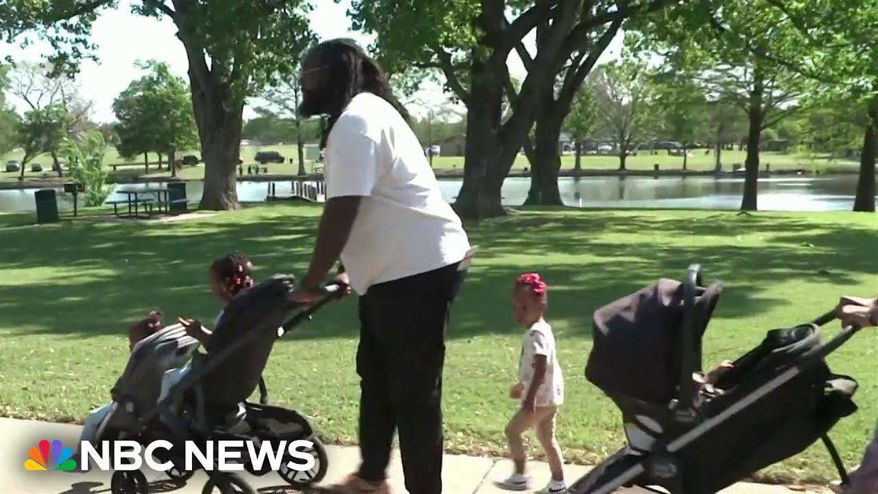 Daddy Stroller Social Club Tackles Paternal Postpartum Depression