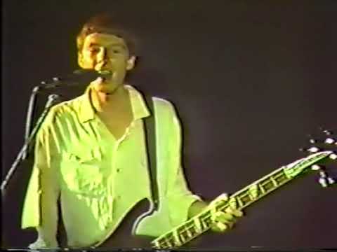 R.E.M. 1982-10-10 (1) Wolves, Lower - The Pier, Raleigh, NC