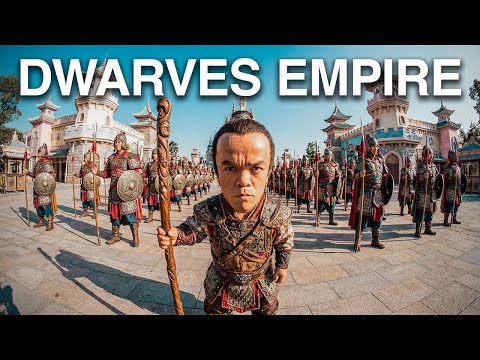 IL REGNO DEI NANI: il parco giochi in Cina dove l’attrazione sono 300 persone nane 🇨🇳