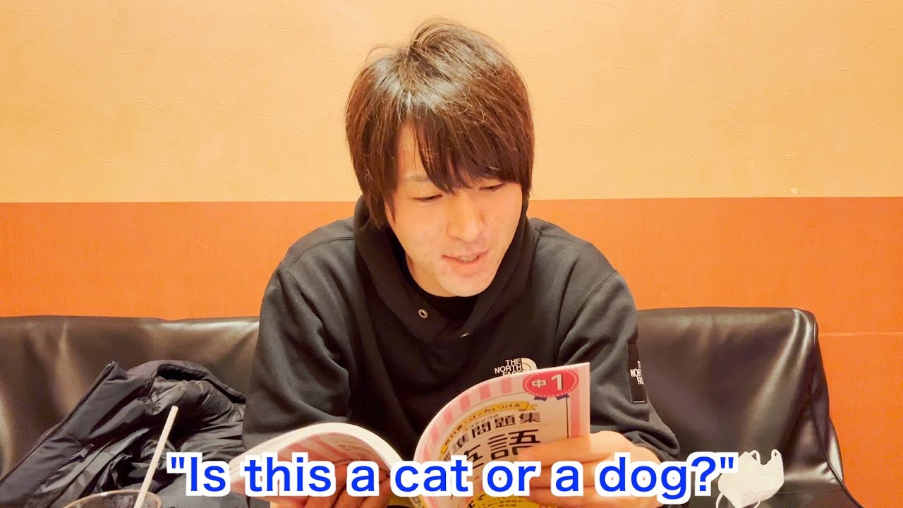 The content of the English textbook used in Japan is strange