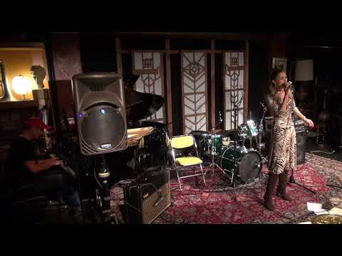 ZADUSZKI 2018 - TAD "TEEMAC" JANIK (FEAT. PAMELA FERNANDEZ)