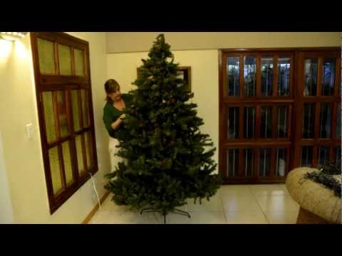 Como decorar un arbol de navidad en 2:30 minutos