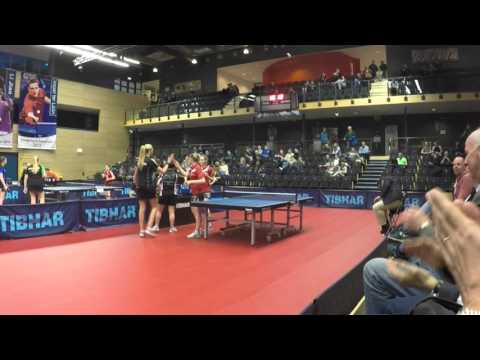 Zusjes Yacintha en Sanne de Hoop op het NK tafeltennis | NieuwegeinTV