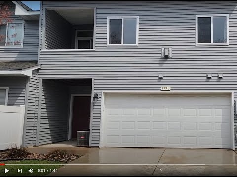 Stunning Woodbury Townhome -- NEW CARPET AND PAINT property video