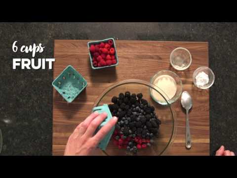 Maria Rodale's Easiest Summer Fruit Pie