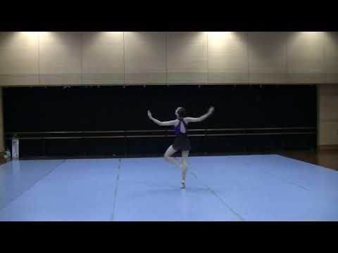 JR030 , Emily Koe , 06 June 2004 , 14 , 159 cm , 41.5 kg - CONTEMPORARY