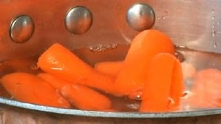 How to Boil Baby Carrots Until Tender : Meals for Baby & Family