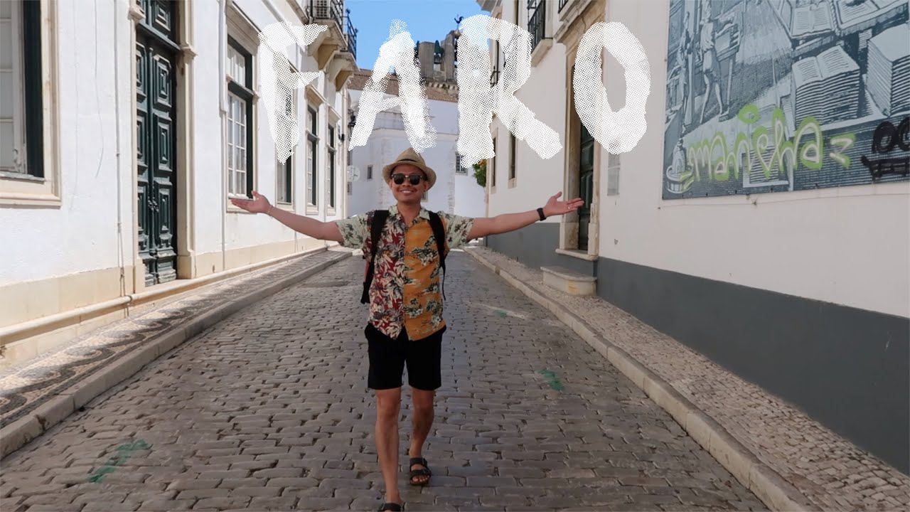 Join travelers as they explore Faro Old Town.