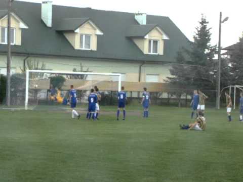 WISAN Skopanie - Bukowa Jastkowice (juniorzy), gol na 4:1 - 45' Kacper Ozga (wolny)