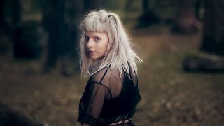 Download lagu AURORA - Scarborough Fair (2018) mp3