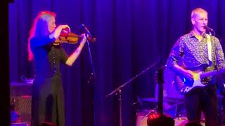 ROBERT FORSTER -(THE GO BETWEENS) - A POET WALKS’, at the Caravan Club MELBOURNE 07/07/19.