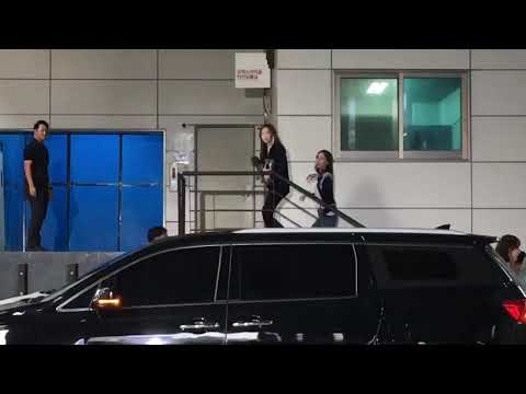 SNSD Taeyeon, Sunny, Hyoyeon, Yuri & Yoona Arrival at Fansign event 16092018