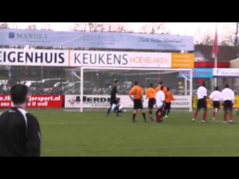 13 april 2013 Roda '46 C1 - VV De Meern C1 com 1-2 Penalty Roda, doelpunt