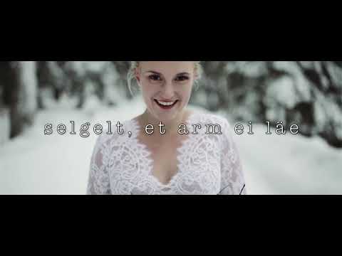 THOUSAND YEARS - Christina Perri COVER IN ESTONIAN // TRIIN NIITOJA & FRANTS TIKERPUU (EESTI KEELES)