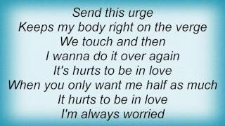 Andru Donalds - Hurts To Be In Love Lyrics