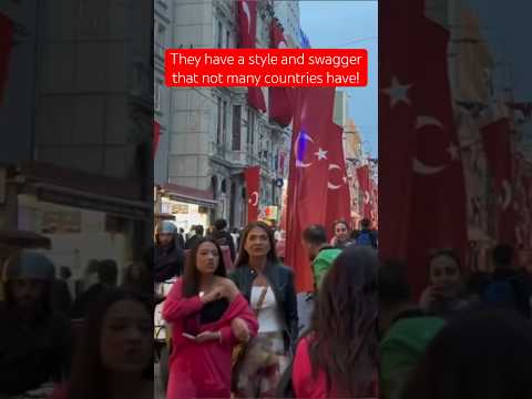 🇹🇷 Turkish people have a CLASSY style 🛍️ #shorts #turkey #türkiye #istanbul