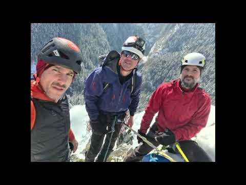 Piatra Altarului - Muchia Estica