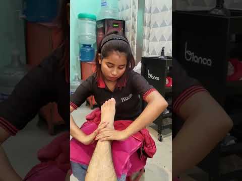 pedicure massage 😱🙏#youtubeshorts #mywork #habibs #parlourwork #viralvideo #plzsubscribe