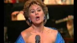 Dame Kiri Te Kanawa sings "Quando men vo" - "La Boheme"
