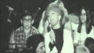 Petula Clark - Downtown (The Big T N T  Show - 1966)