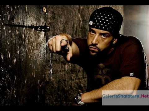 Dj Blunt Ft. Big D and Real 1 Rona - Pump up the jam