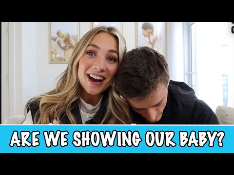 Are we SHOWING our baby on SOCIAL MEDIA?