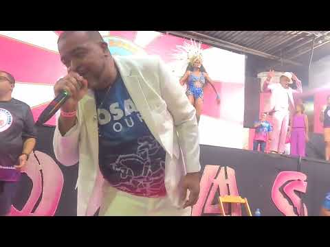 Carlos Jr canta Rosas de Ouro 2020