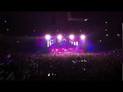 Connect ft. Jelena Rozga - Dalmatinka