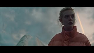 Video trailer för Teen Spirit