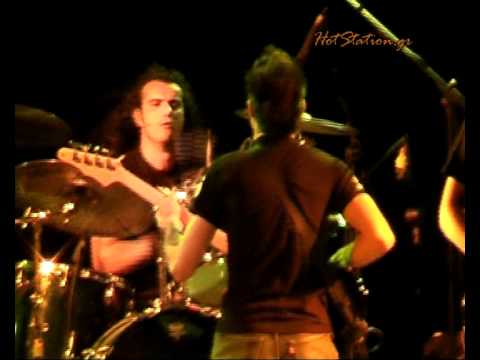 Γυμνά Καλώδια - Θέλω (live)