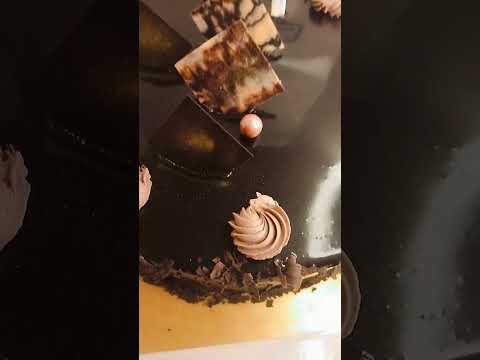 #cake #choclatetrufflecake #meremehboob#song #youtubeshorts
