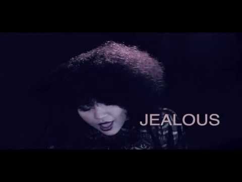 Zoe Rochelle - Jealous (Official Music Video)