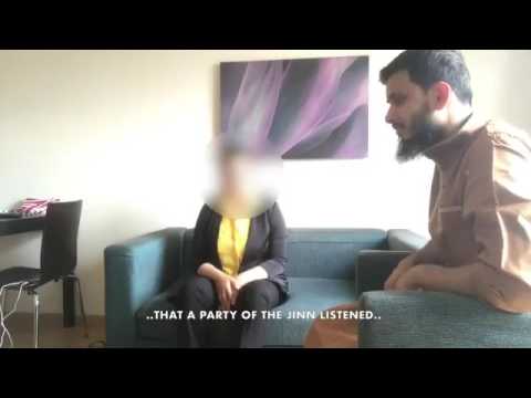 Shejtani brenda trupit te gruas tenton ta zhvesh atë para