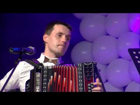 ANSAMBEL VIHAR - Ne primerjaj me z njo