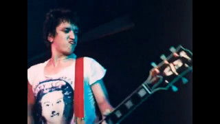 Prodigy - Fuel my Fire (unofficial video mash-up)