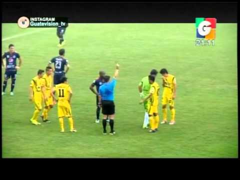 Marquense derrotó a la U en su estadio.