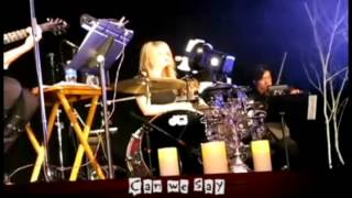 Live Love is Marching Lyrics