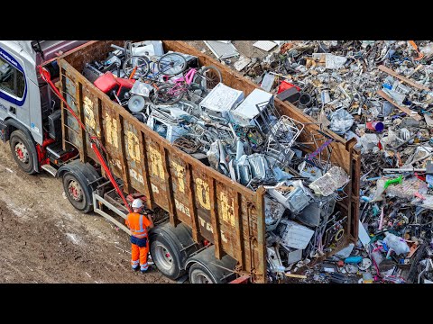 Epic Scrap Yard Action in Liverpool! | Massive Shredder & Heavy Machinery in Full Force!