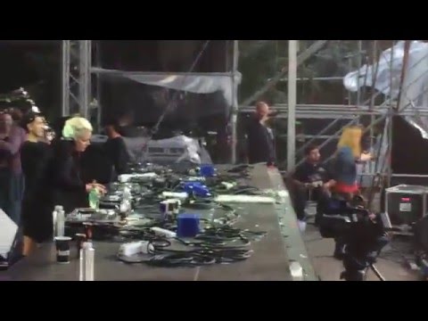 HEIDI VS. KIM ANN FOXMAN - EXIT 14 - DAY 3 - 12.07.2014