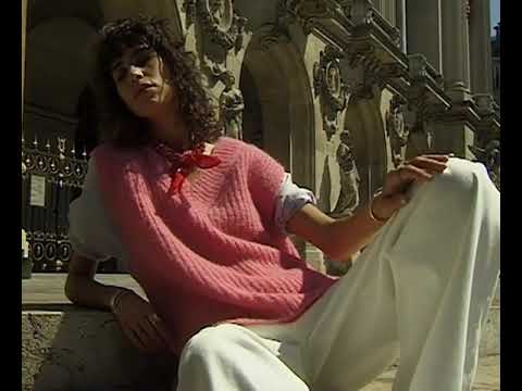 Mica Argañaraz MASSIMO DUTTI  Pre-Fall 2021 Advertising Campaign.