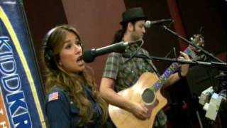 Jessie James  &quot;Boys In The Summer&quot; Live [Acoustic Version]