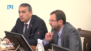 Ձայնդ չբարձրացնե՛ս. չհասկացա, էս ինչ վիճակ ա.կռիվ կռիվ՝ պաշտպանության հանձնաժողովում: Լրաբեր