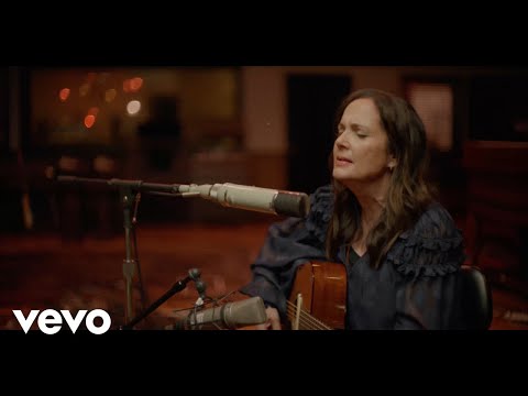 Lori McKenna - Happy Children (Live from RCA Studio A) ft. Dave Cobb
